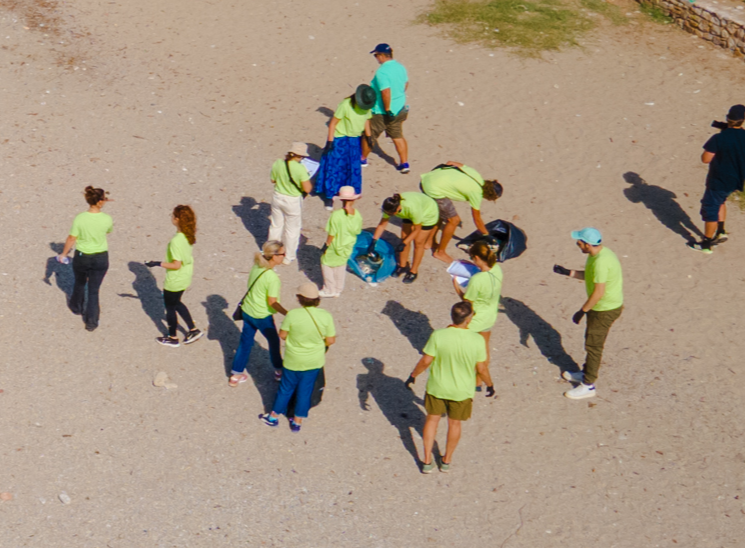 Volunteer Beach Cleanup at the Loutra Alimou Beach 