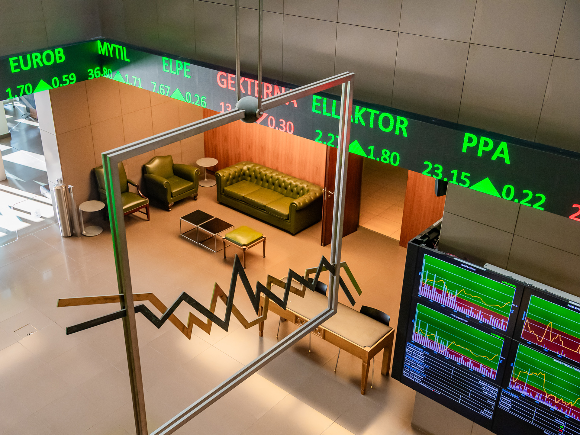 lobby_2 